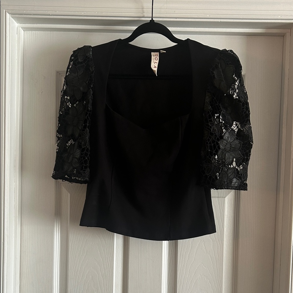 Anthropologie Dolan Black Lace Sleeve Square Neck Women's Top - Picture 3 of 8